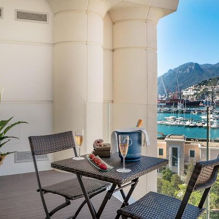 Bed and Breakfast Crescent Moon Salerno Exterior foto