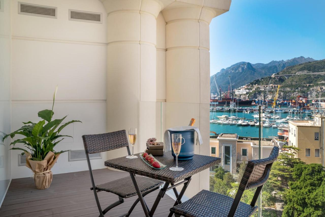 Bed and Breakfast Crescent Moon Salerno Exterior foto